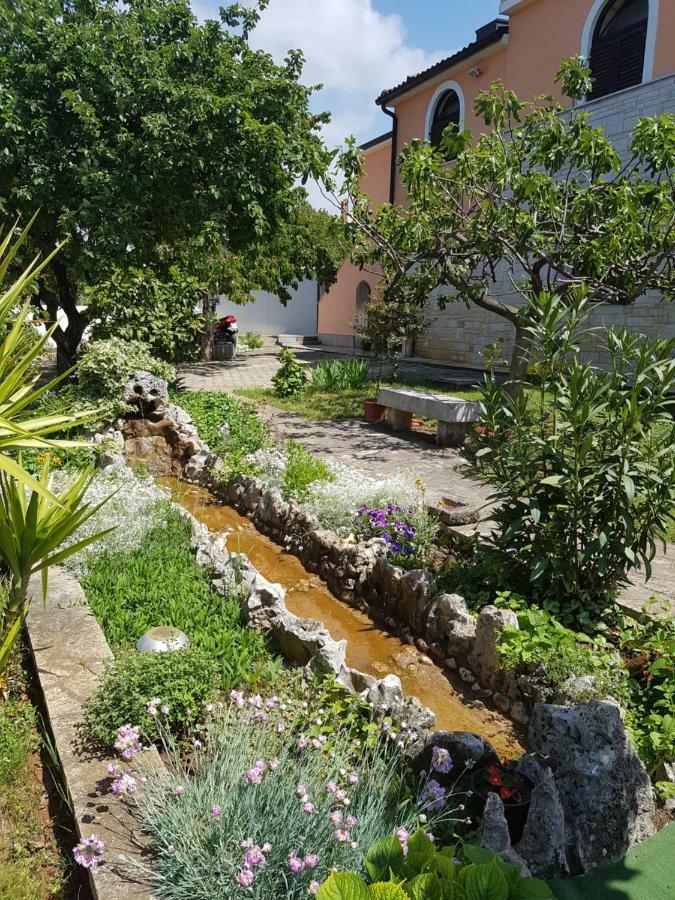 Rooms Siesta Porec Exterior photo