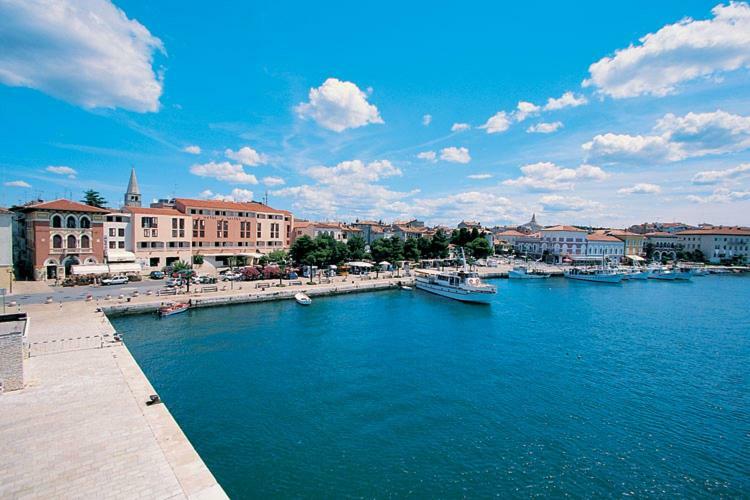 Rooms Siesta Porec Exterior photo